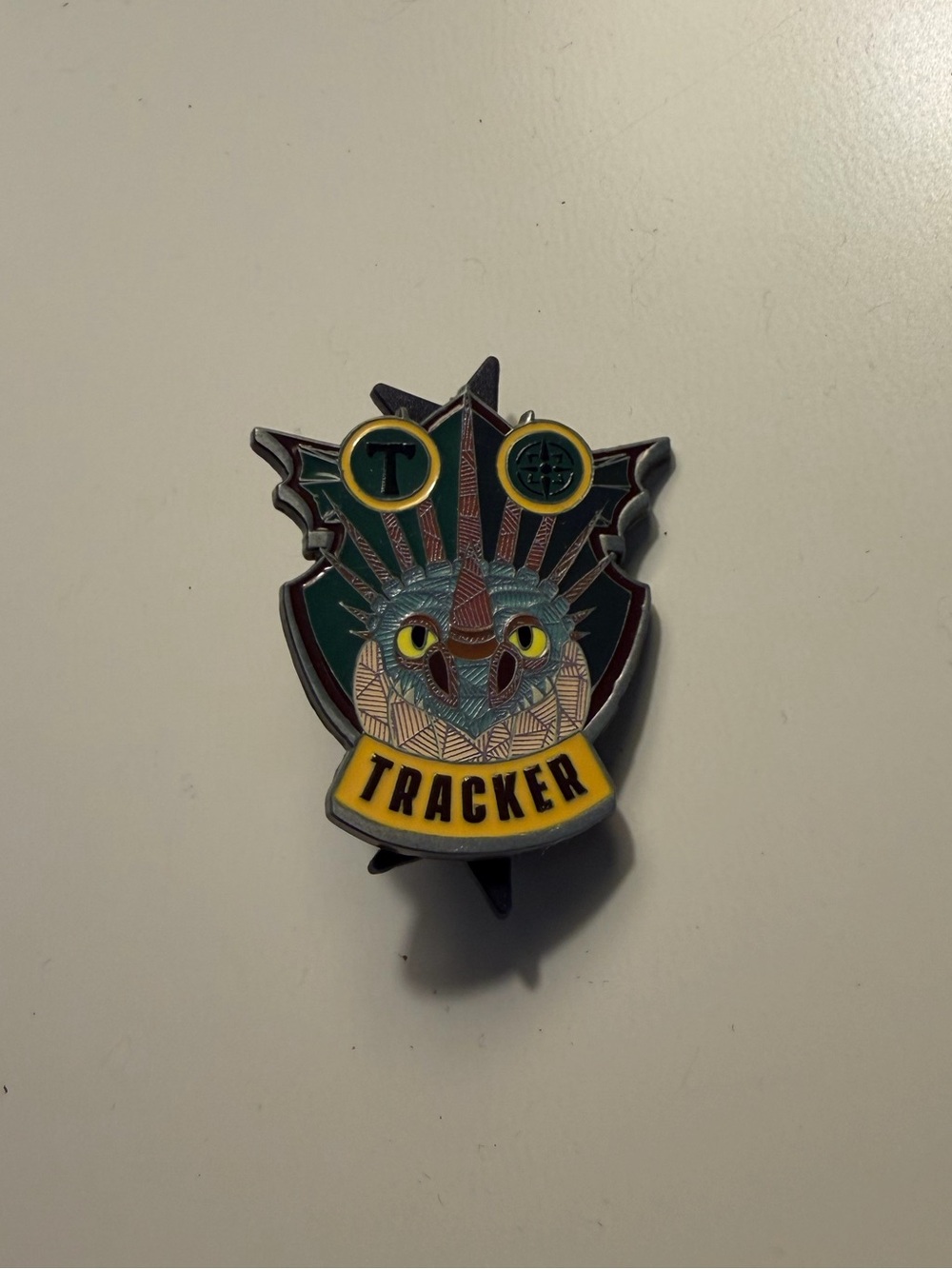 How to train your dragon epic universe isle berk stormfly tracker mystery pin